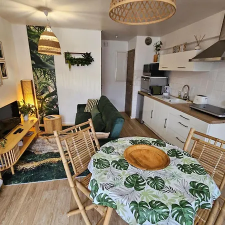 Gîte Bornéo, avec parking securisé Apartamento *