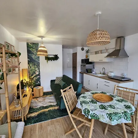 Gîte Bornéo, avec parking securisé Apartamento