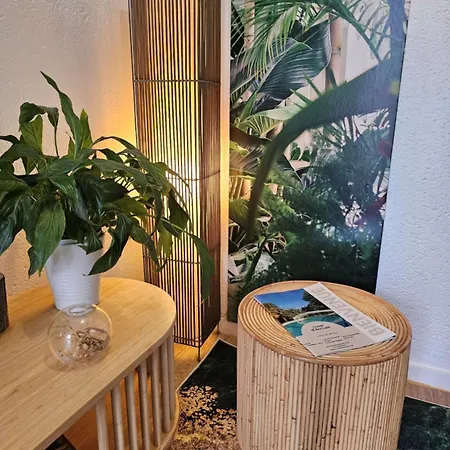 Côté Terre, Avec Piscine Chauffée Appartamento *