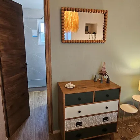 Côté Terre, Avec Piscine Chauffée Appartamento