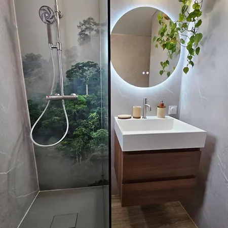 Côté Terre, Avec Piscine Chauffée *