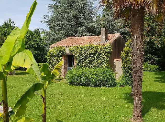 Côté Terre, Avec Piscine Chauffée Appartement La Roche-sur-Yon