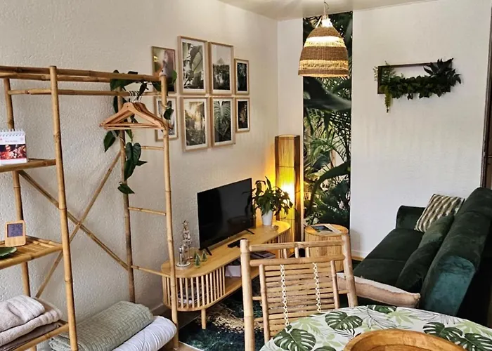 Côté Terre, Avec Piscine Chauffée La Roche-sur-Yon