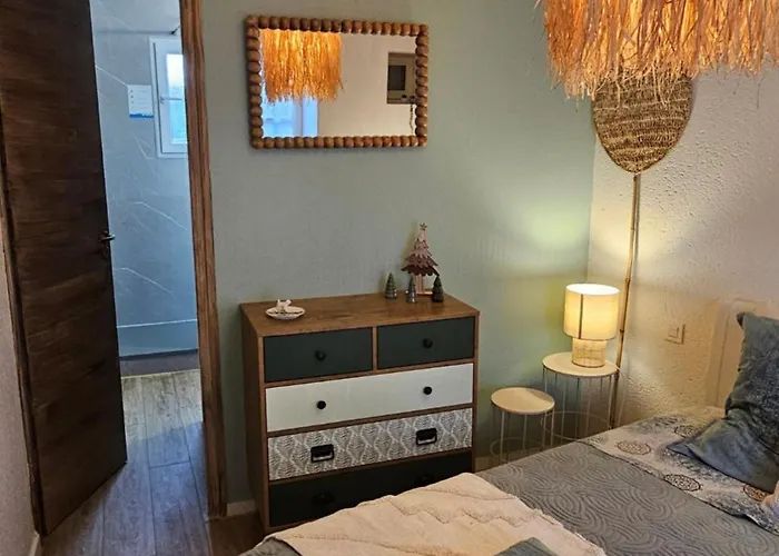 Côté Terre, Avec Piscine Chauffée *