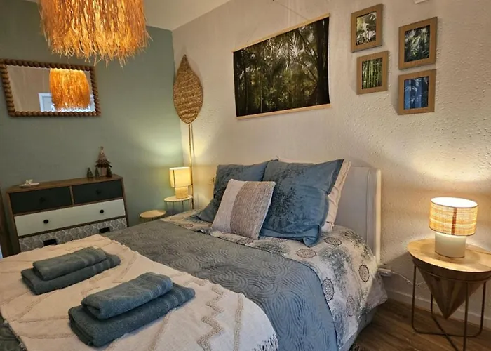 Appartamento Côté Terre, Avec Piscine Chauffée